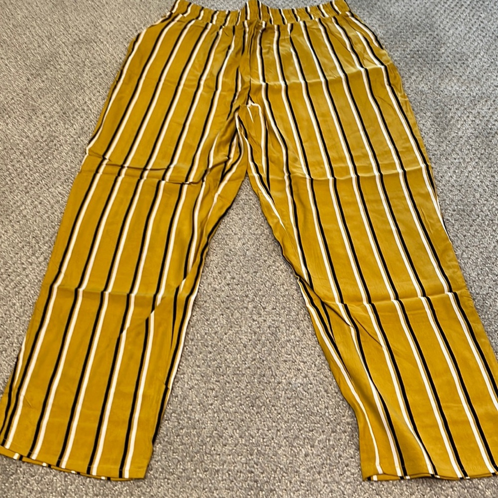 NWT mustard colored linen pants